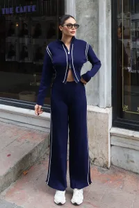 Lacivert