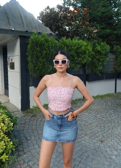 Puantiyeli Büzgülü Crop Pembe