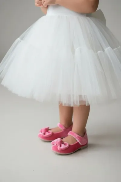 Fiyonk Detaylı Kız Bebek Babet — Pembe