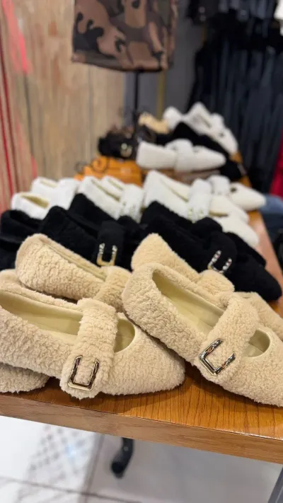 Tokalı Peluş Babet Krem