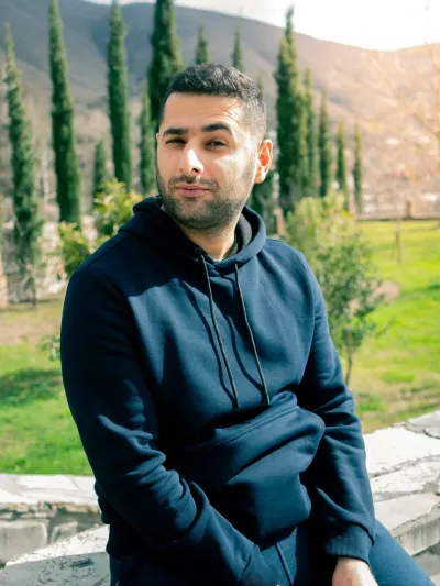 Kapüşonlu Sweatshirt – Lacivert