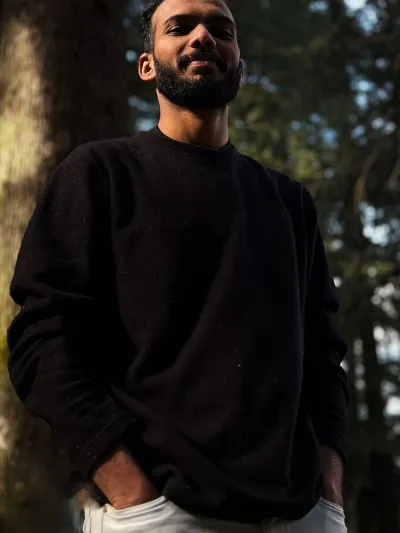 Erkek Bisiklet Yaka Sweatshirt – Siyah